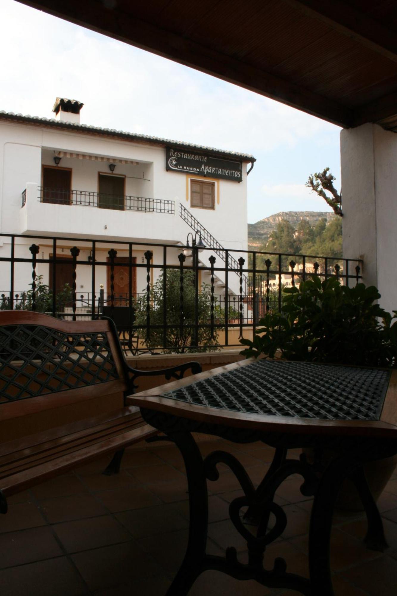 La Rueda Apartamentos Rurales Chulilla Exteriör bild