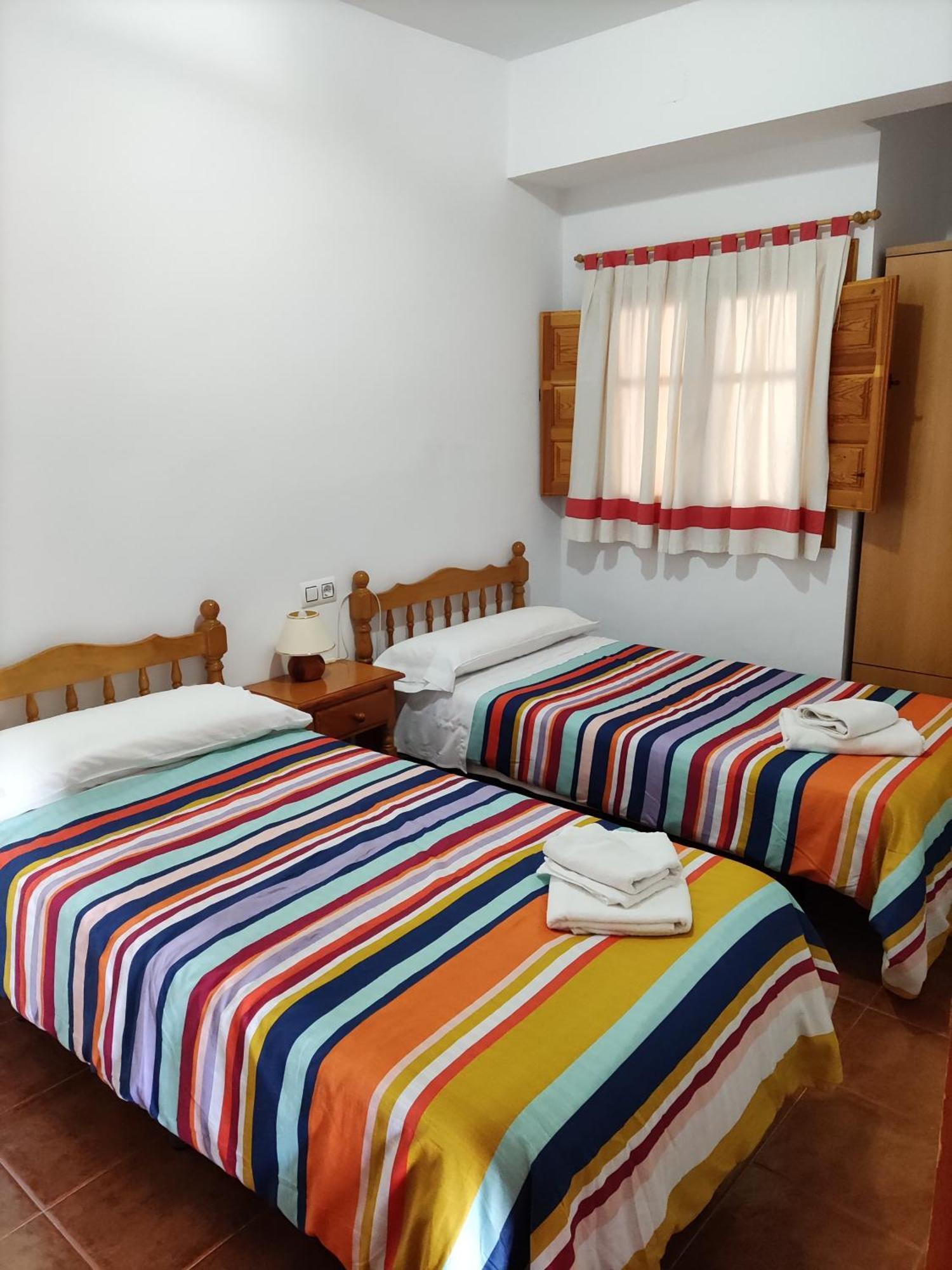 La Rueda Apartamentos Rurales Chulilla Rum bild